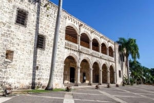 Strefa Kolonialna: historyczna wycieczka z czekoladą i mamajuana