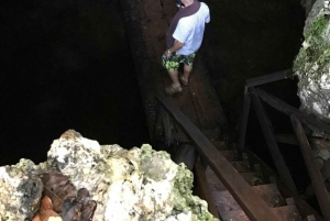 Diepe grotten in Cabarete met rondleiding en zwemmen