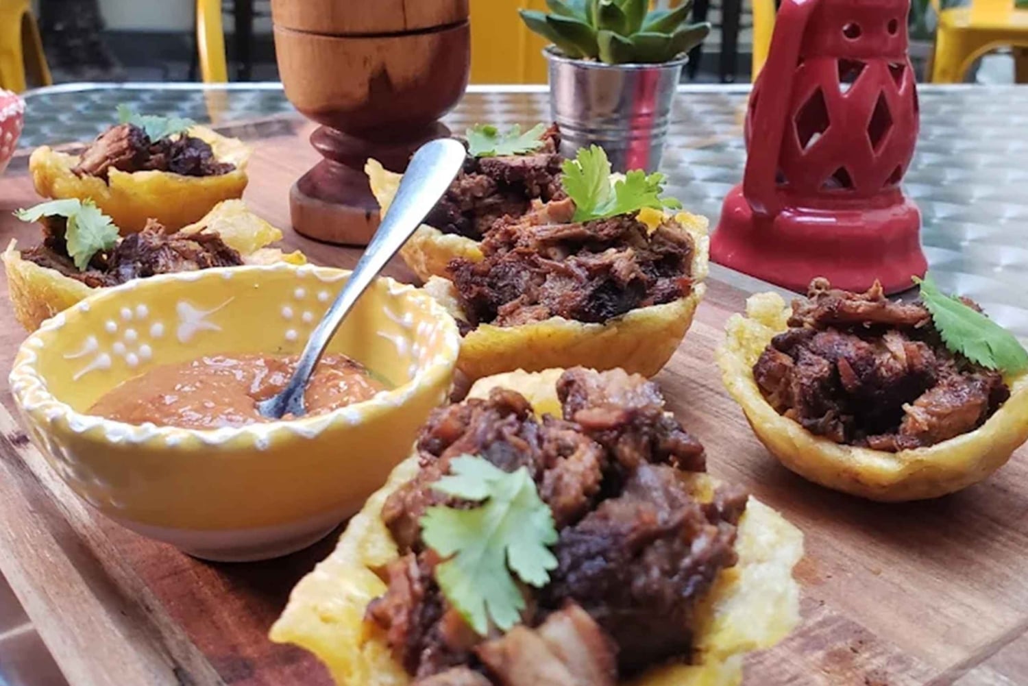 Experiencia de comida, ron y cata de cerveza dominicana