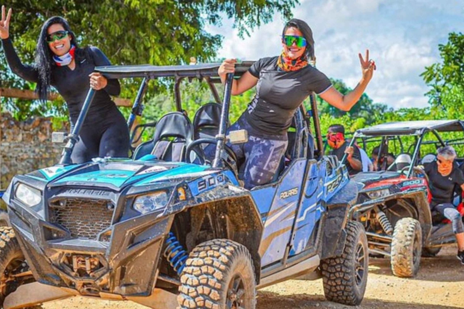 Dune Buggies Beach Macao med Cenote och typiskt hus