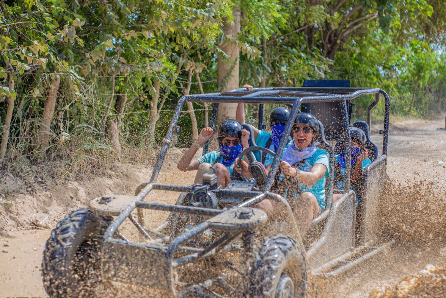 Dünenbuggy Punta Cana Abenteuer: Erkunde den Strand mit uns