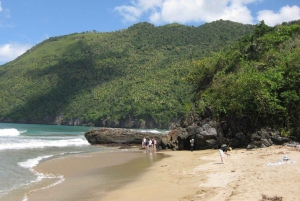 El Valle: Zipline Tour, Ermitaño Beach & Lunch at Beach