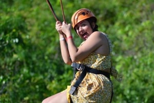 Esilarante avventura in zipline: giungla e montagne di Anamuya