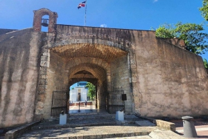 Explora a história e a cultura de Santo Domingo numa excursão a partir de Punta Cana