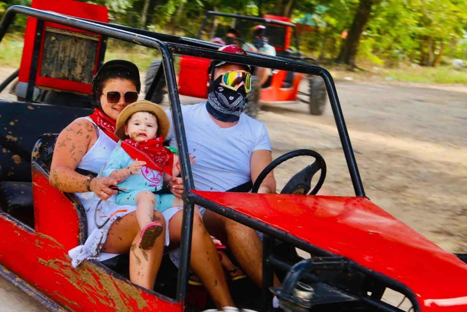 Ekstremt klit-eventyr i buggy ved Bayahibe Beach og floden