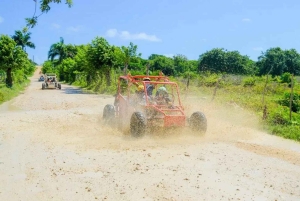 Aventura extrema en buggy por la playa y el cenote de Macao