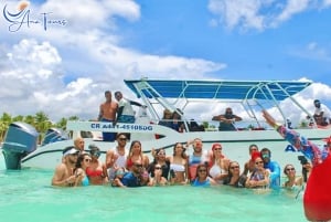 Sente o encanto da Ilha Saona: Excursão VIP