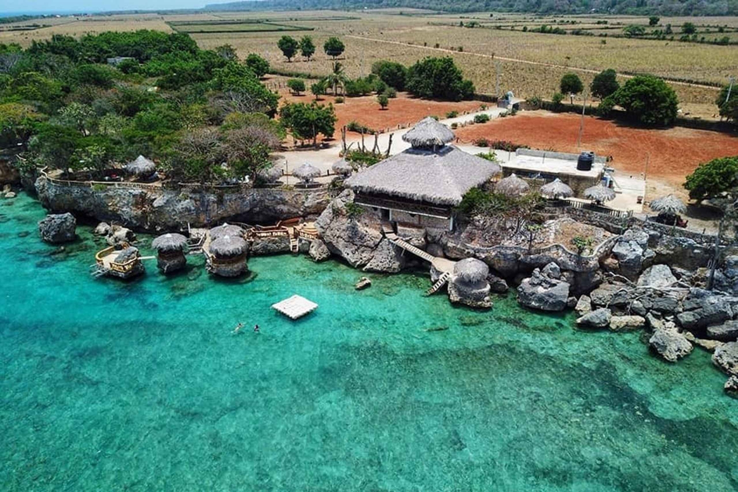 Fricolandia Beach Club dagspass med lunsj