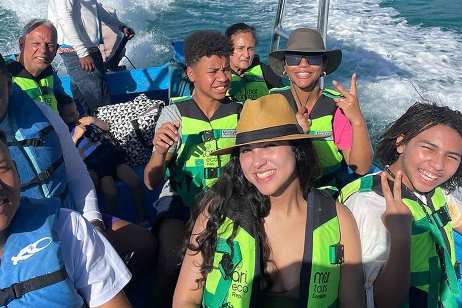 Von Barahona: Ganztagestour mit Führung zur Bahía de las Águilas