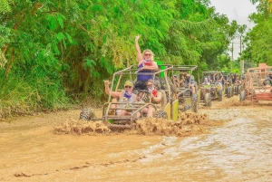 Depuis Bávaro : excursion en buggy à la plage de Macao et au cénote