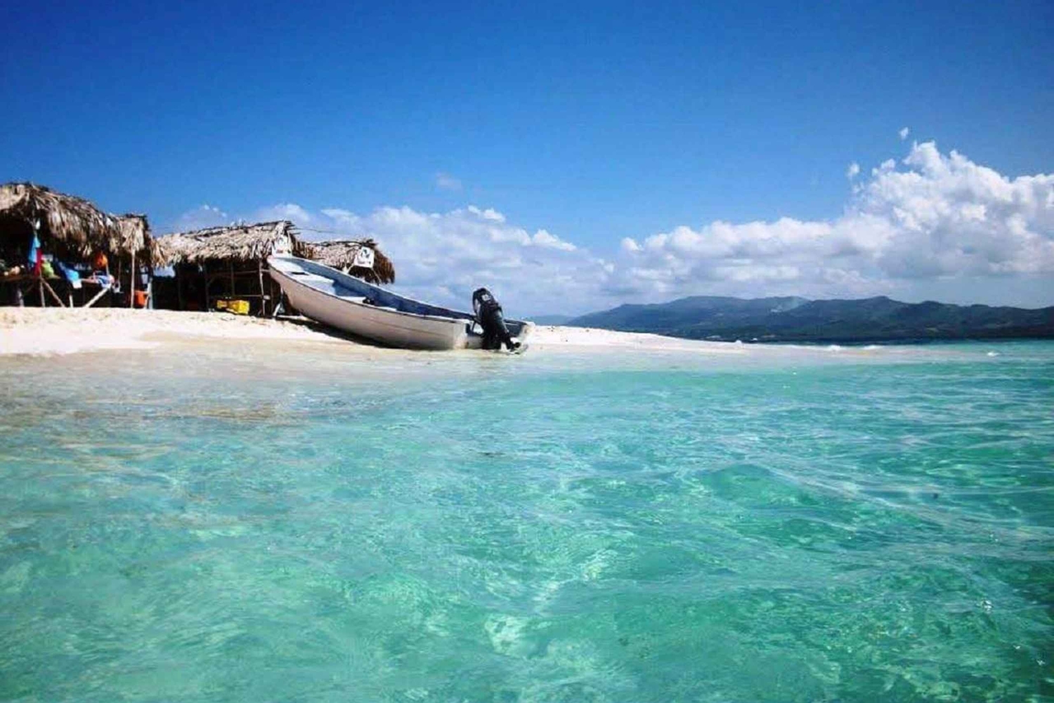 Из Пуэрто-Платы: Кайо-Арена на VIP-катере и сноркелинг