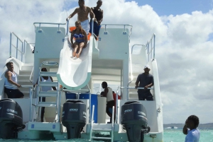From Puerto Plata: Cayo Arena Private Catamaran Trip & Lunch