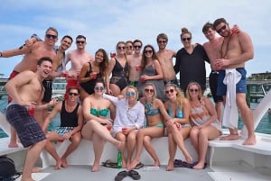 From Punta Cana: Catamaran Cruise and Snorkel Tour