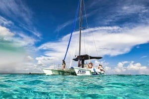 Från Punta Cana: Exklusiv tur till Catalina Island med transport och lunch