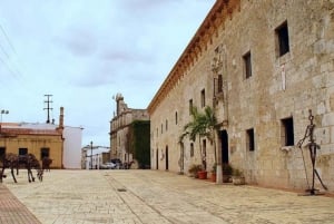 Ontdek Santo Domingo: Koloniale geschiedenis, monumenten & lunch