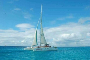 From Punta Cana: Isla Saona Full-Day Tour with Buffet Lunch