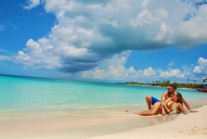 From Punta Cana: Isla Saona Trip with Lunch & Drinks