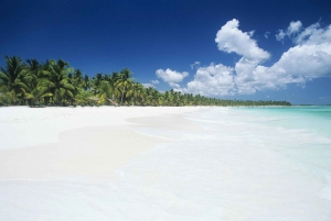 Punta Cana Katamaran til Saona med naturlig swimmingpool