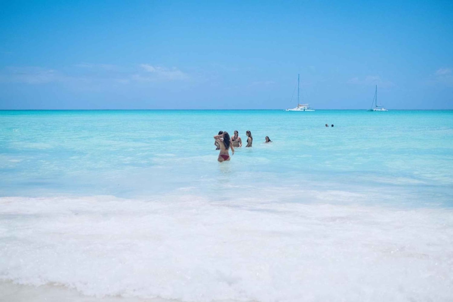 From Punta Cana: Saona Island Day Trip with Buffet Lunch