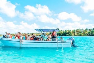 Au départ de Punta Cana : excursion sur l'île Saona avec déjeuner barbecue