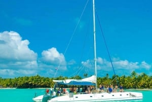 From Santo Domingo: Saona Island Catamaran and Speedboat