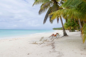 Punta Cana: Día completo en la Isla Saona con buffet y servicio de recogida