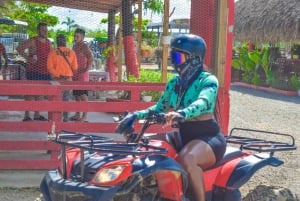 Demi-journée : quad 4x4, grotte et culture dominicaine à Punta Cana