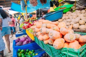 Higuey: excursão a pé pela cultura dominicana com ingresso para a catedral