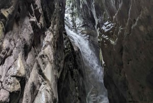 Hiking Tabernacle Thundering Waterfall