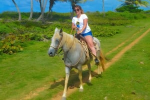 Punta Cana: Macao Beach Tour on Horseback with Transfers