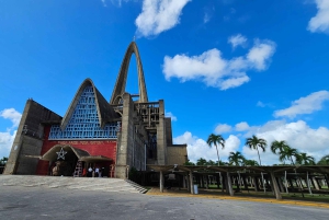 Individual full-day tour 'Land & People' - from/to Bávaro/Punta Cana