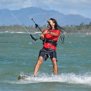 Kite Mecca, Kitesurfing School