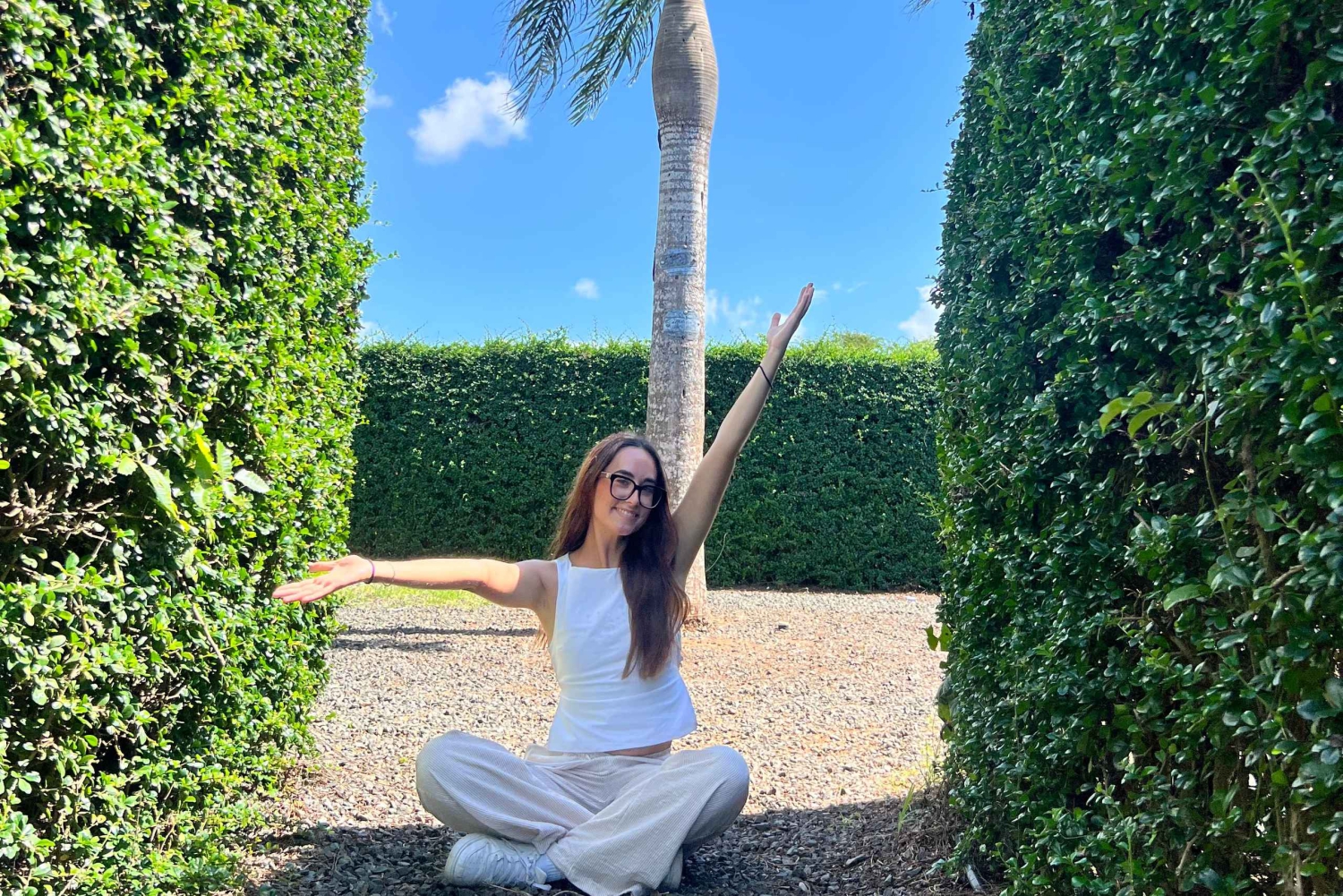 La Romana Half-Day Small Group Tour: Cave, Maze & Culture