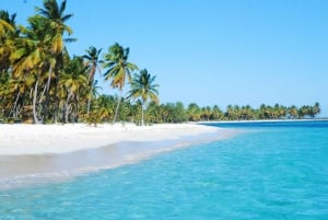 La Romana: Saona Crusoe VIP for cruise guests