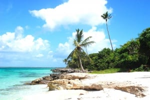 La Romana: Saona Crusoe VIP for cruise guests