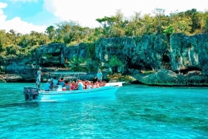 La Romana: Saona Crusoe VIP for cruise guests