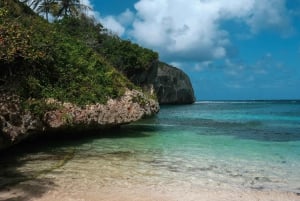 Las Galeras: Playa Madama Guided Hike with Beach Time