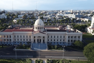 ラスガレラス：プライベートなプラヤ・フロントン＆プラヤ・マダムのボートツアーをご案内します