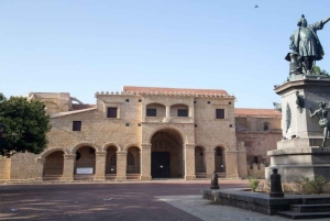 ラスガレラス：プライベートなプラヤ・フロントン＆プラヤ・マダムのボートツアーをご案内します