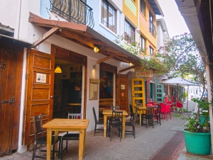 Le Bistro