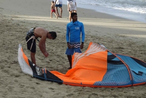 Leer kitesurfen in Cabarete bij AGK Vliegerschool