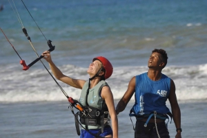 Apprenez à faire du kitesurf à Cabarete à l'école de kitesurf AGK