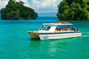 Los Haitises: Kayaking, Hiking, and Caving Tour with Lunch