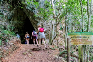 Los Haitises National Park: Kayaking and Hiking Tour