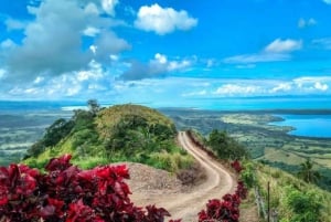 Los Haitises e aventura na cachoeira – dia inteiro saindo de Punta Cana