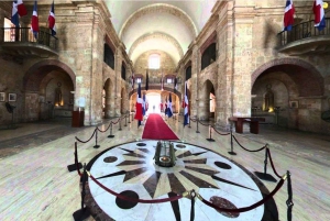 Miches: Santo Domingo Guided Tour with Lunch