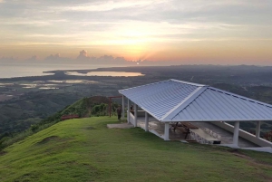 Montaña Redonda & Playa Limón: 4-Wheel Adventure & Views