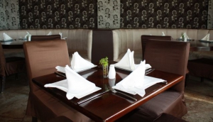 Noah Restaurant & Lounge