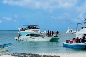 Party Boat From Punta Cana, Open Bar and transportation included