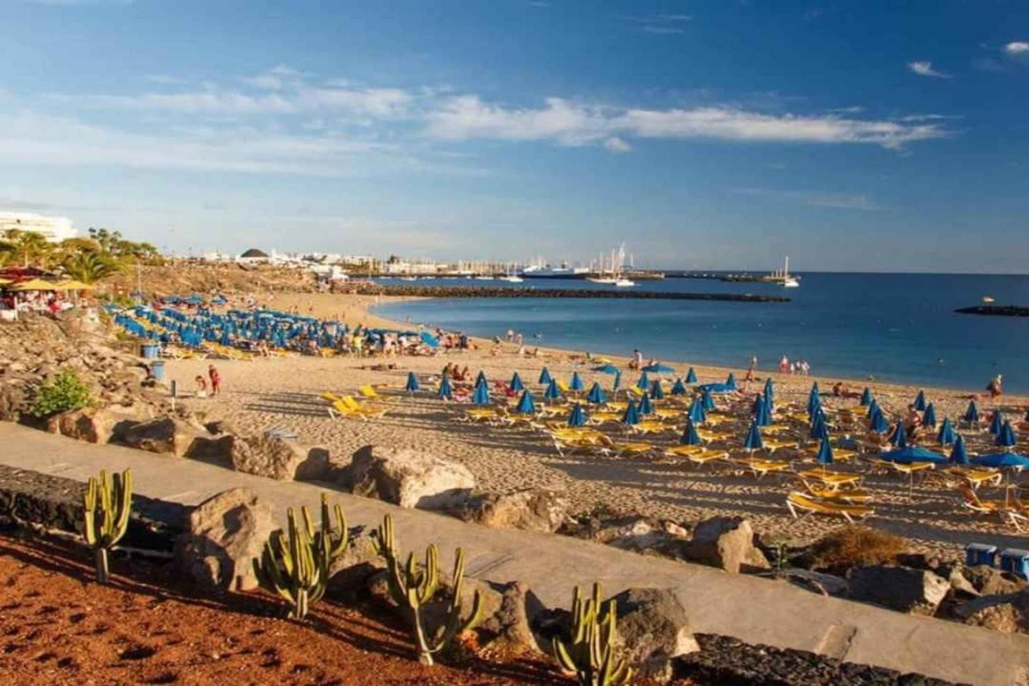 Tour della spiaggia dorata di Playa Dorada: baia e Taino Bay